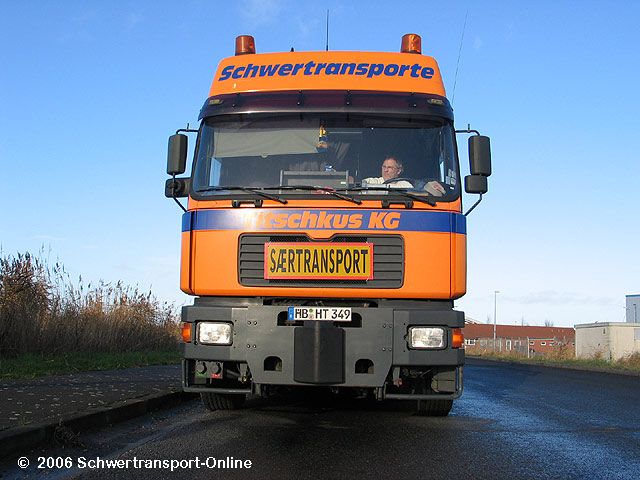 MAN -F2000-Evo-41604-Titschkus-Zech-020406-02.jpg - Tony Zech